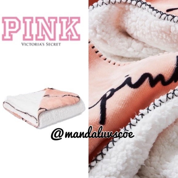 PINK Victoria's Secret Other - 💕VS PINK PINK BLACK LOGO SCRIPT SHERPA BLANKET